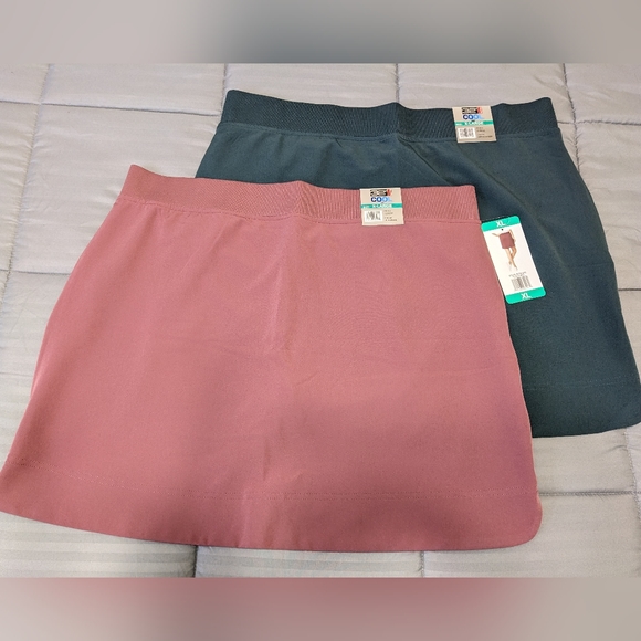 NWT 32 Degrees Cool Ladies Athletic Skort - Picture 2 of 8